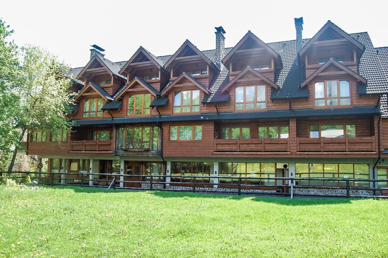 塔查斯卡-鲁穆尼卡 潘子昂坛尼思山特池酒店 外观 照片